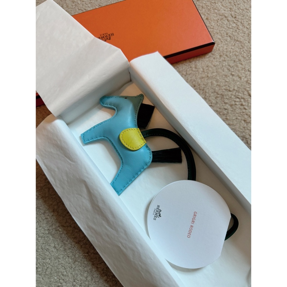 Holiday sale discount ！Hermes horse hair rodeo